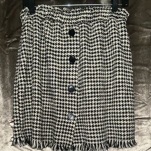 Custom Preppy Girl Black and White Houndstooth Skirt